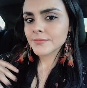 Meet your Posher, Isabel